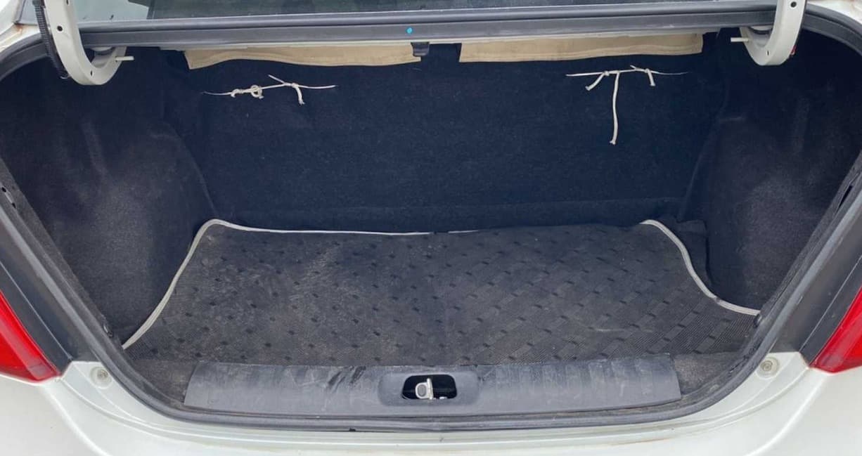 2014 Maruti Swift Dzire VXI, Petrol, Manual, 27,791 km, Boot Inside