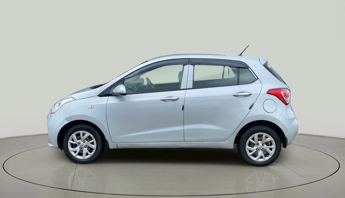 2017 Hyundai Grand i10 SPORTZ 1.2 KAPPA VTVT, Petrol, Manual, 42,748 km, Left Side