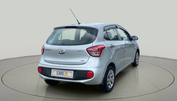 2017 Hyundai Grand i10 SPORTZ 1.2 KAPPA VTVT, Petrol, Manual, 42,748 km, Right Back Diagonal
