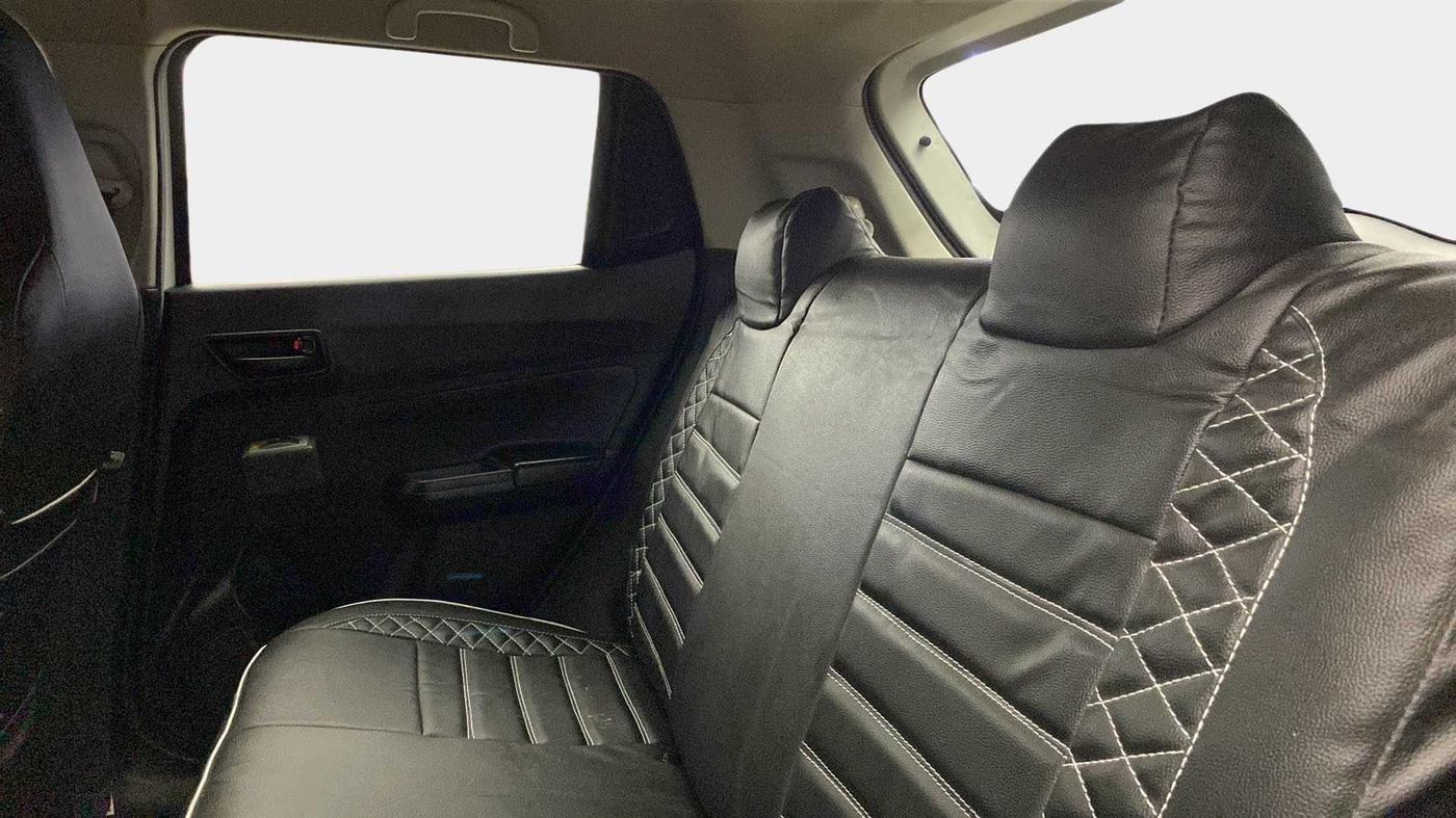 2018 Maruti Swift LXI, Petrol, Manual, 46,972 km, Right Side Rear Door Cabin