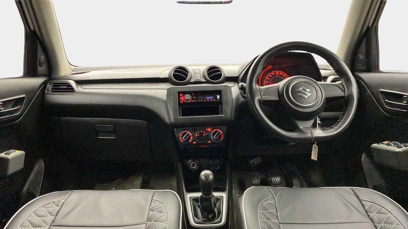 2018 Maruti Swift LXI, Petrol, Manual, 46,972 km, Dashboard