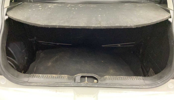 2018 Maruti Swift LXI, Petrol, Manual, 46,972 km, Boot Inside