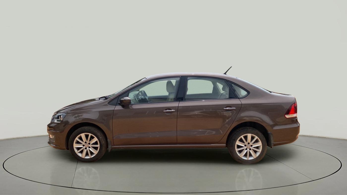 2016 Volkswagen Vento HIGHLINE PETROL AT, Petrol, Automatic, 57,895 km, Left Side