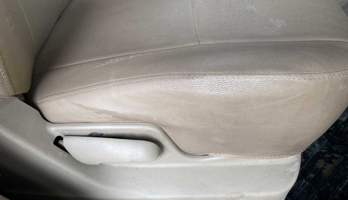 2013 Maruti Swift Dzire VXI, Petrol, Manual, 70,348 km, Driver Side Adjustment Panel