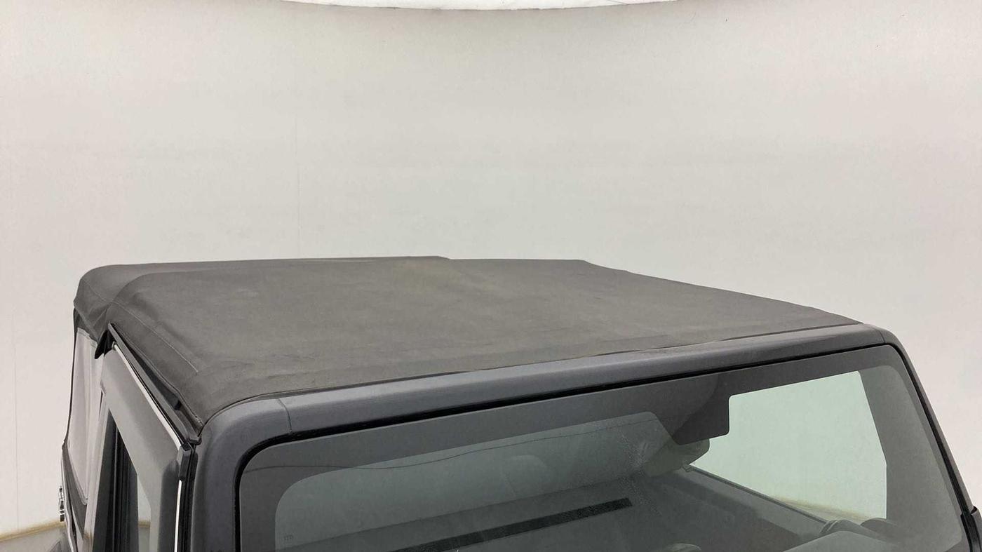 2020 Mahindra Thar LX  P 4WD AT CONVERTIBLE, CNG, Automatic, 24,982 km, Roof