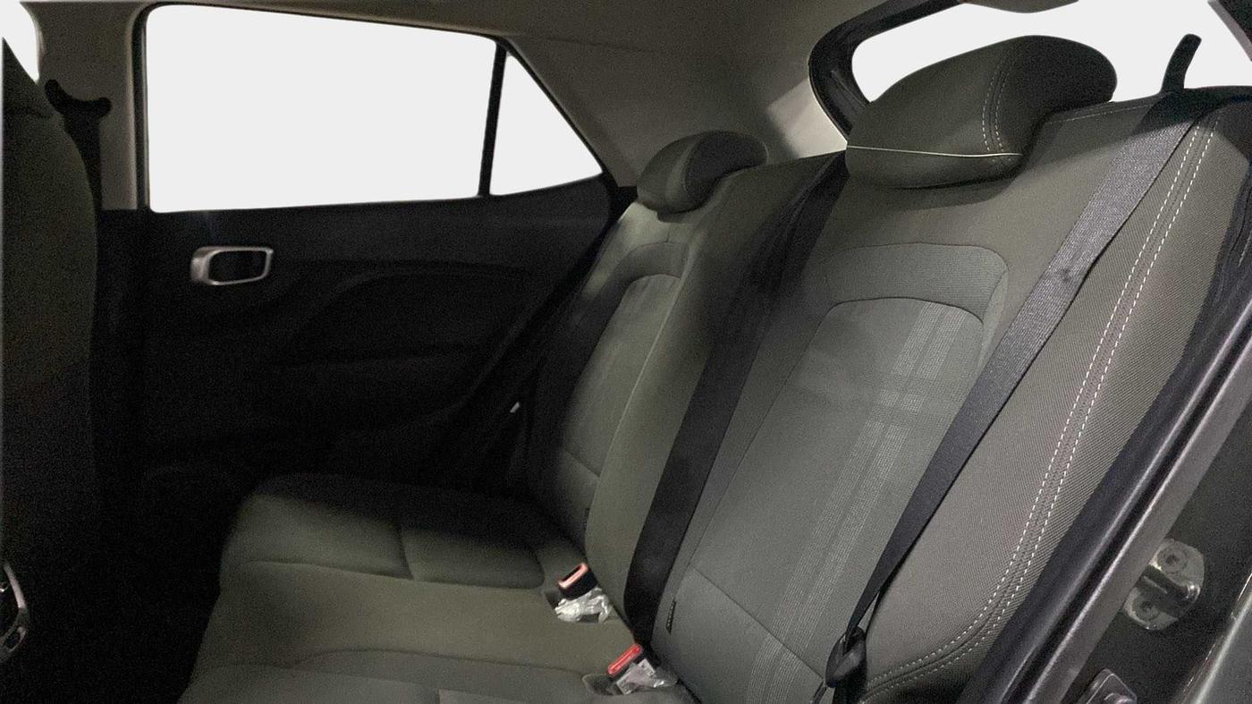 2021 Hyundai VENUE SX 1.0 TURBO IMT, Petrol, Manual, 15,128 km, Right Side Rear Door Cabin