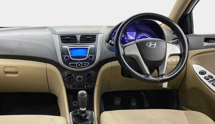 2013 Hyundai Verna FLUIDIC 1.4 VTVT, Petrol, Manual, 37,454 km, Steering Wheel Close Up