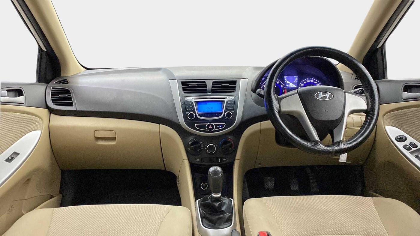 2013 Hyundai Verna FLUIDIC 1.4 VTVT, Petrol, Manual, 37,454 km, Dashboard