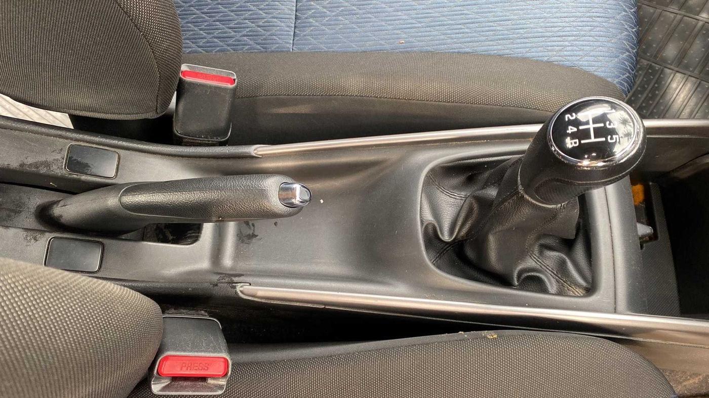2019 Maruti Baleno DELTA PETROL 1.2, CNG, Manual, 24,160 km, Gear Lever