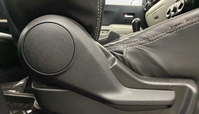 2021 Maruti IGNIS ZETA 1.2, Petrol, Manual, 19,092 km, Driver Side Adjustment Panel