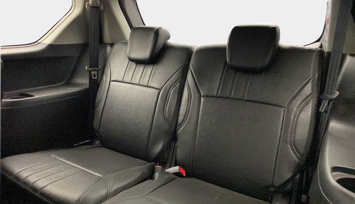 2021 Maruti XL6 ZETA AT, Petrol, Automatic, 27,739 km, Third Seat Row ( optional )