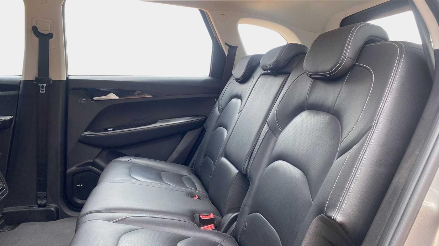 2020 MG HECTOR SHARP 1.5 DCT PETROL, Petrol, Automatic, 30,801 km, Right Side Rear Door Cabin