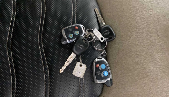 2016 Maruti Celerio VXI AMT, Petrol, Automatic, 69,371 km, Key Close Up