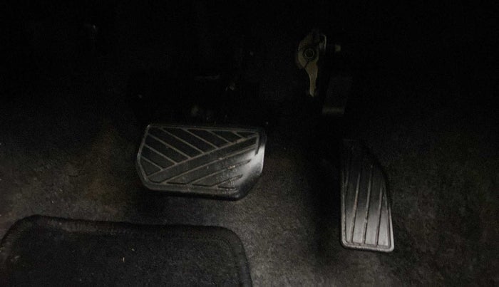2016 Maruti Celerio VXI AMT, Petrol, Automatic, 69,371 km, Pedals