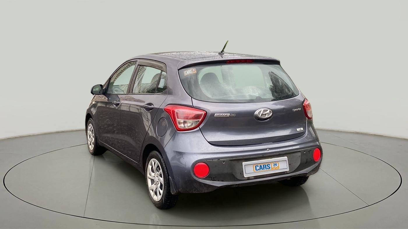 2017 Hyundai Grand i10 SPORTZ 1.2 KAPPA VTVT, CNG, Manual, 1,03,808 km, Left Back Diagonal