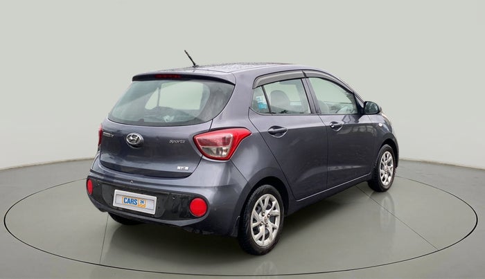 2017 Hyundai Grand i10 SPORTZ 1.2 KAPPA VTVT, CNG, Manual, 1,03,808 km, Right Back Diagonal