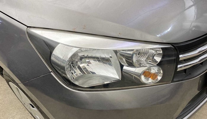 2017 Maruti Celerio VXI AMT, Petrol, Automatic, 29,917 km, Right headlight - Clamp has minor damage