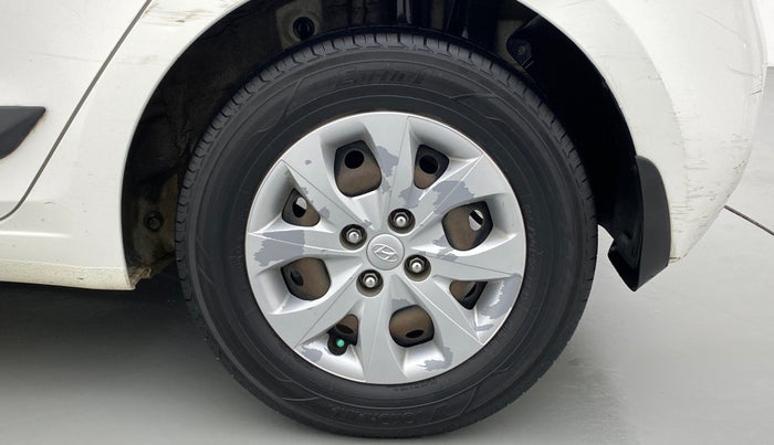 2018 Hyundai Elite i20 MAGNA EXECUTIVE 1.2, CNG, Manual, 1,06,802 km, Left Rear Wheel