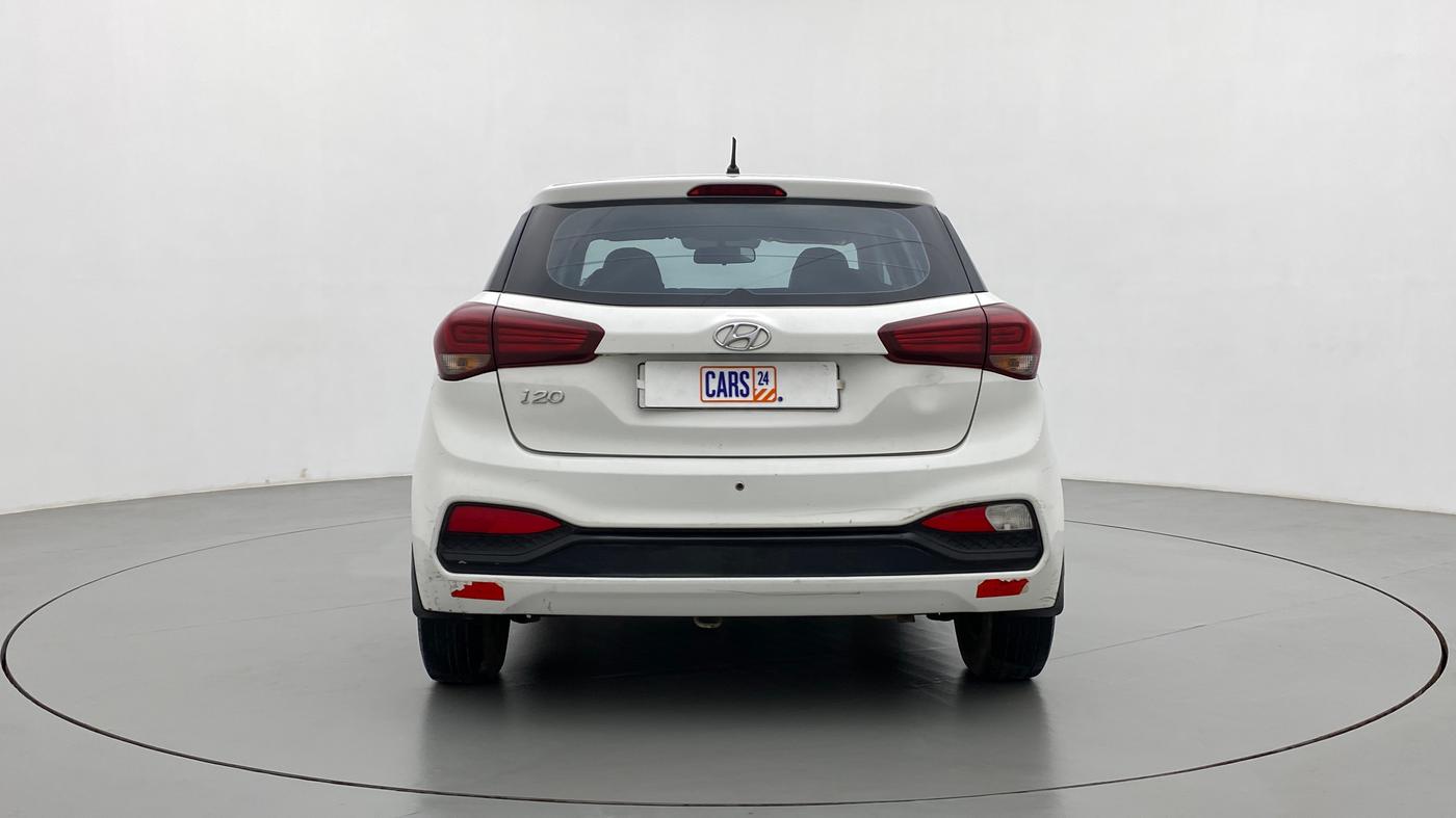 2018 Hyundai Elite i20 MAGNA EXECUTIVE 1.2, CNG, Manual, 1,06,802 km, Back/Rear