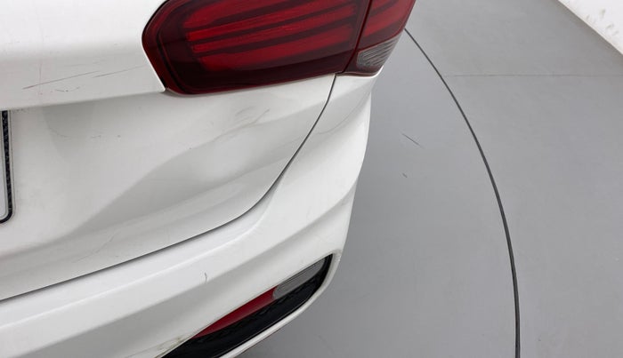 2018 Hyundai Elite i20 MAGNA EXECUTIVE 1.2, CNG, Manual, 1,06,802 km, Dicky (Boot door) - Slightly dented