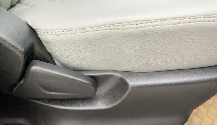 2020 Datsun Redi Go A, Petrol, Manual, 16,276 km, Driver Side Adjustment Panel