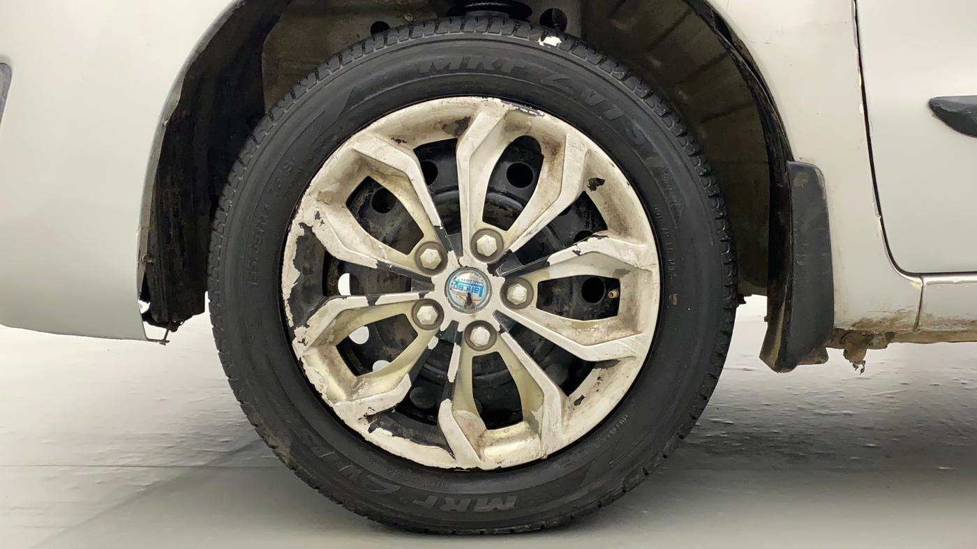 2014 Maruti Wagon R 1.0 VXI, Petrol, Manual, 55,465 km, Left Front Wheel