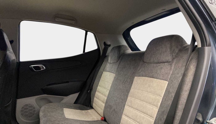 2022 Hyundai GRAND I10 NIOS SPORTZ 1.2 KAPPA VTVT CNG, CNG, Manual, 25,013 km, Right Side Rear Door Cabin