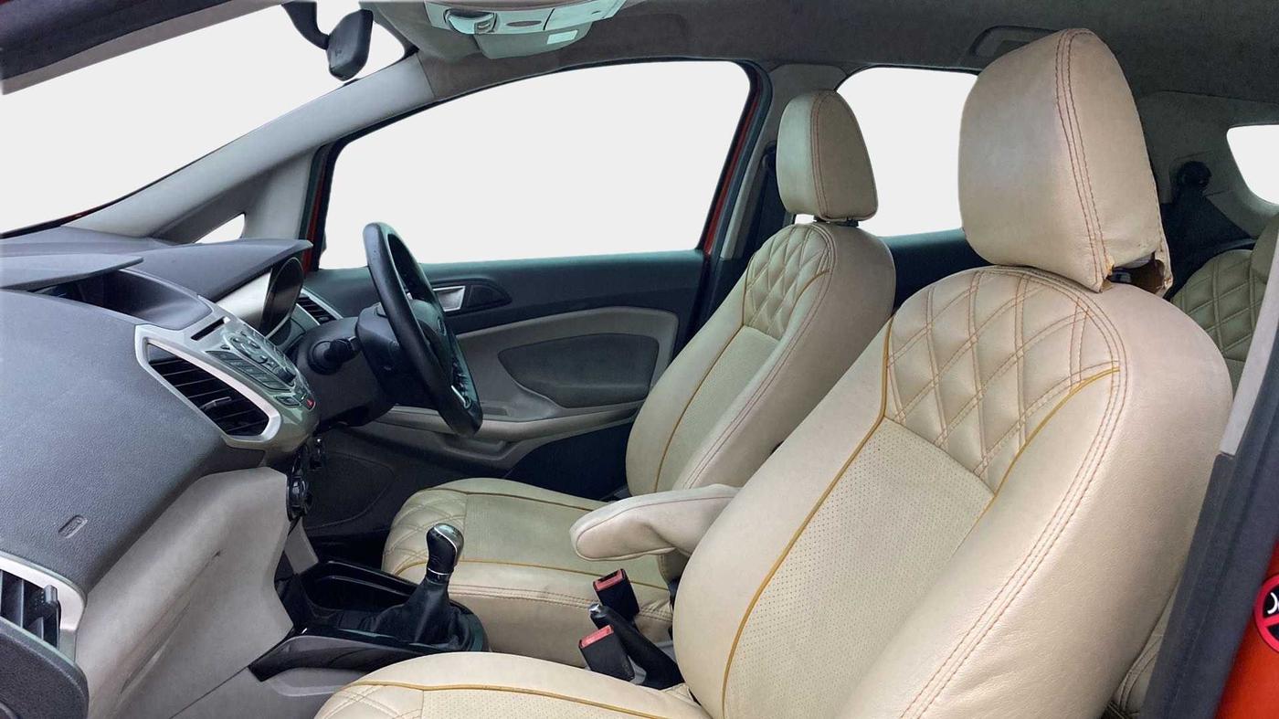 2015 Ford Ecosport TITANIUM 1.5L DIESEL, Diesel, Manual, 98,881 km, Right Side Front Door Cabin