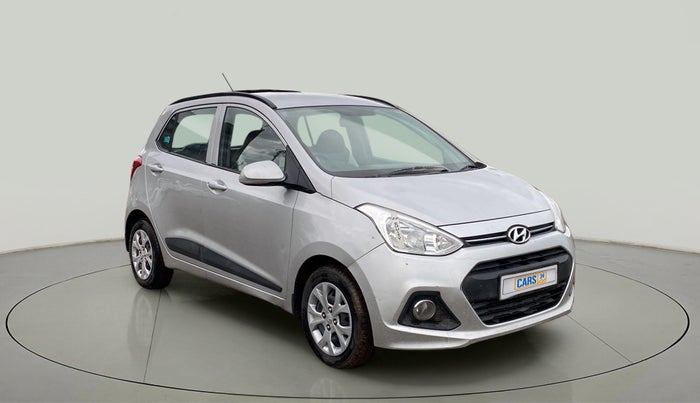 2016 Hyundai Grand i10 SPORTZ 1.2 KAPPA VTVT, Petrol, Manual, 47,344 km, Right Front Diagonal