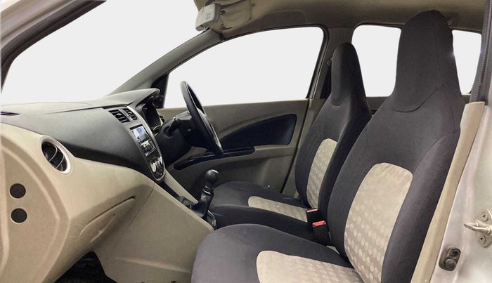 2017 Maruti Celerio VXI CNG, CNG, Manual, 1,03,371 km, Right Side Front Door Cabin