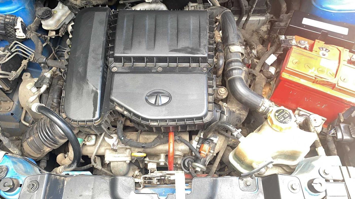 2020 Tata NEXON XZA PLUS (O) DIESEL, Diesel, Automatic, 44,400 km, Open Bonet