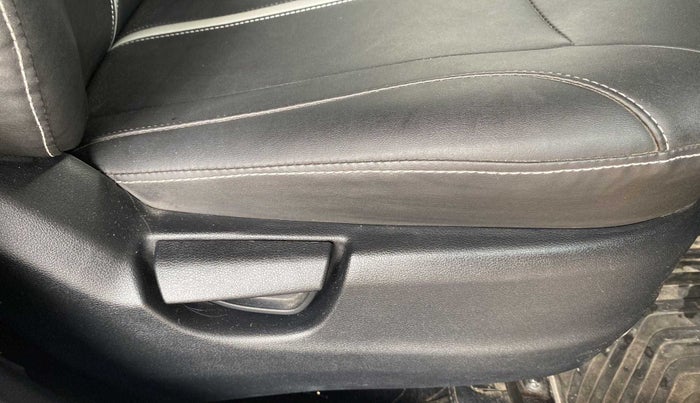 2019 Hyundai NEW SANTRO SPORTZ AMT, Petrol, Automatic, 29,743 km, Driver Side Adjustment Panel