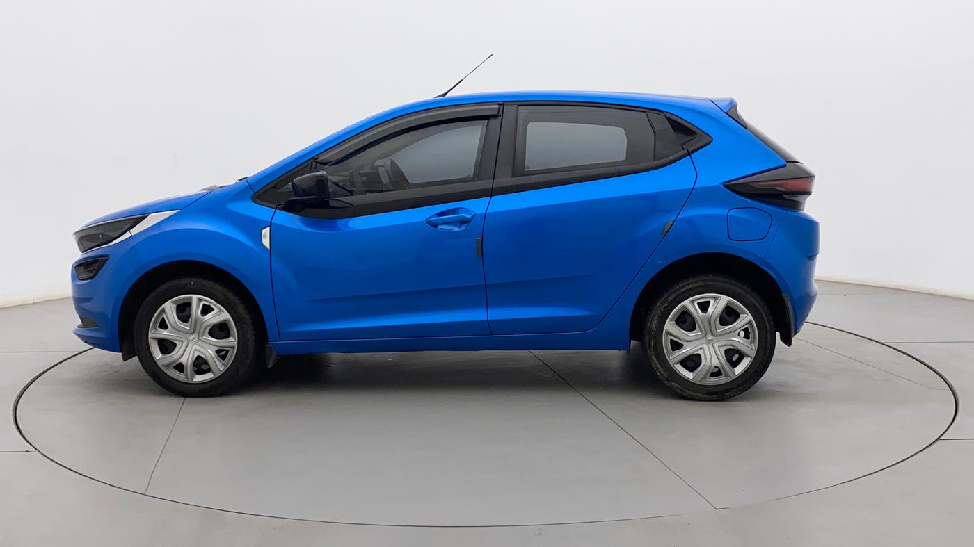 2022 Tata ALTROZ XM PLUS PETROL, Petrol, Manual, 30,462 km, Left Side
