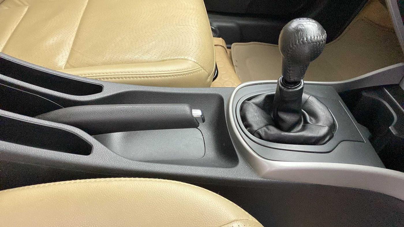 2016 Honda City 1.5L I-VTEC VX, Petrol, Manual, 47,206 km, Gear Lever