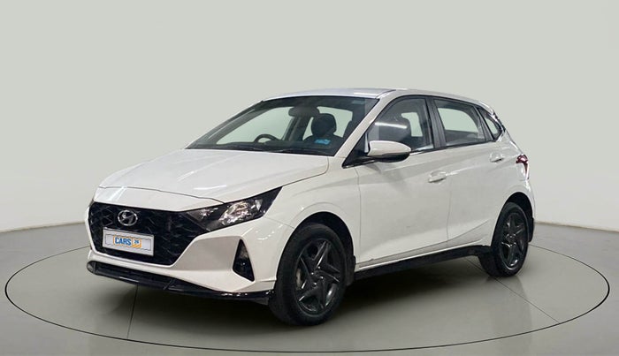 2022 Hyundai NEW I20 SPORTZ 1.5 MT, Diesel, Manual, 26,303 km, Left Front Diagonal