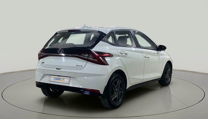 2022 Hyundai NEW I20 SPORTZ 1.5 MT, Diesel, Manual, 26,303 km, Right Back Diagonal