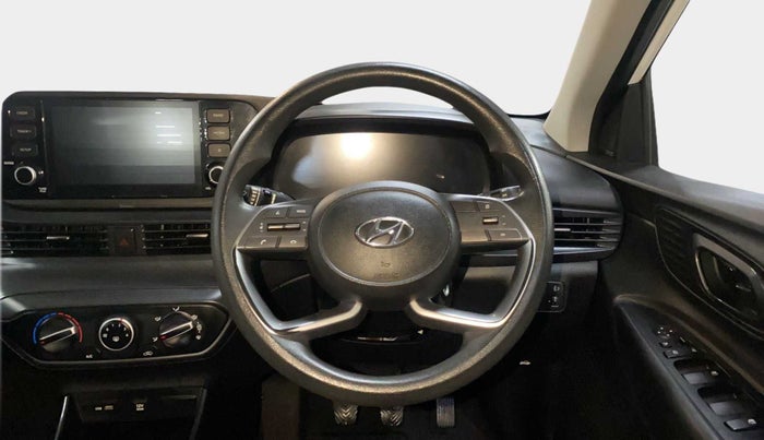 2022 Hyundai NEW I20 SPORTZ 1.5 MT, Diesel, Manual, 26,303 km, Steering Wheel Close Up