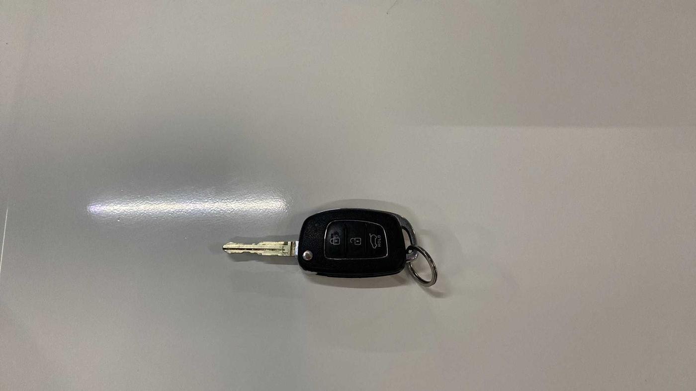 2022 Hyundai NEW I20 SPORTZ 1.5 MT, Diesel, Manual, 26,303 km, Key Close Up