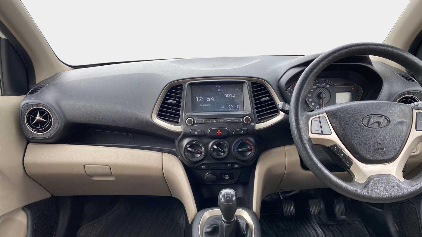 2018 Hyundai NEW SANTRO SPORTZ CNG, CNG, Manual, 78,461 km, Air Conditioner