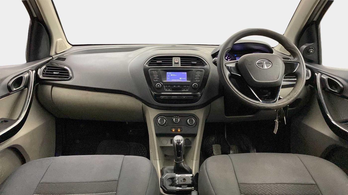 2018 Tata Tiago XT PETROL, Petrol, Manual, 95,067 km, Dashboard