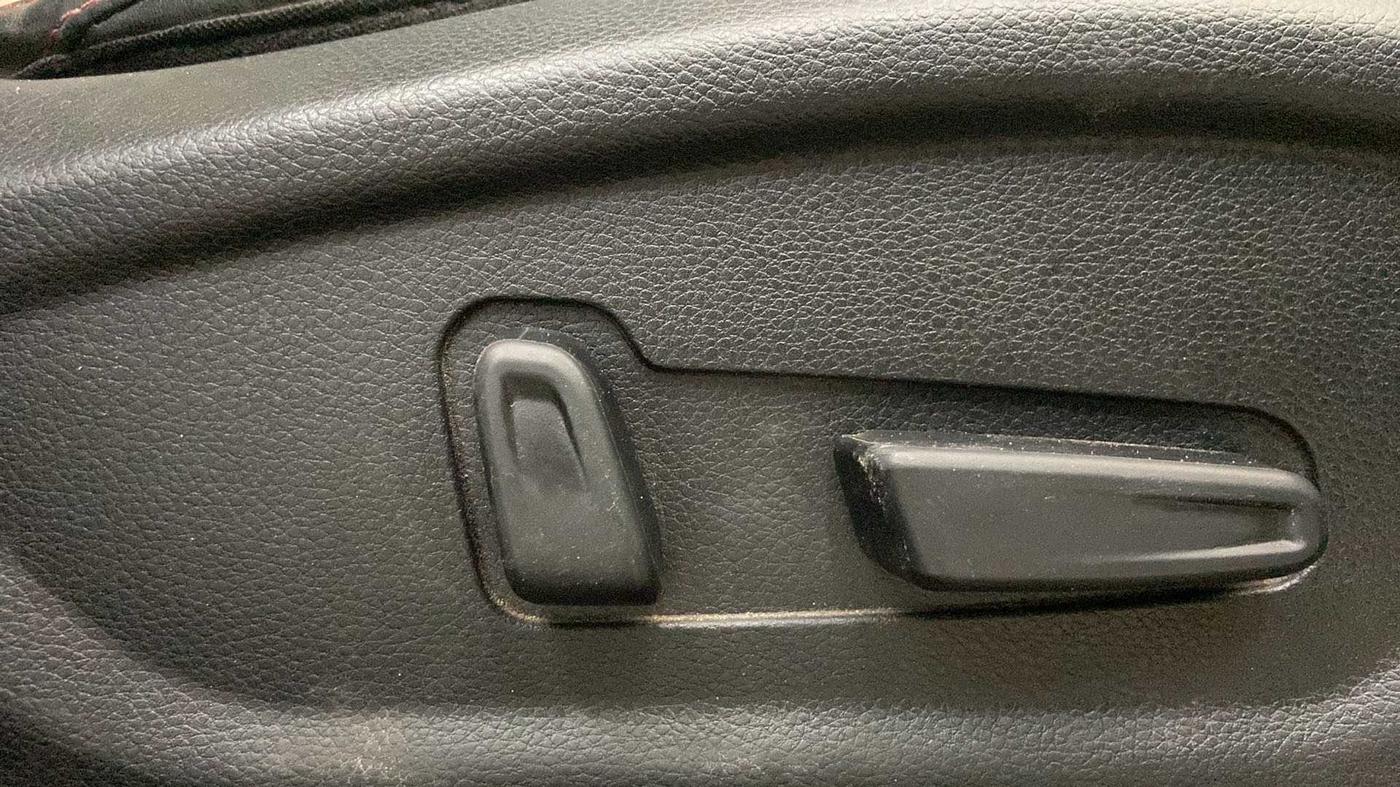 2019 KIA SELTOS GTX PLUS AT 1.5 DIESEL, Diesel, Automatic, 52,192 km, Driver Side Adjustment Panel