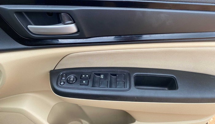 2019 Honda Amaze 1.2L I-VTEC VX, Petrol, Manual, 25,138 km, Driver Side Door Panels Control