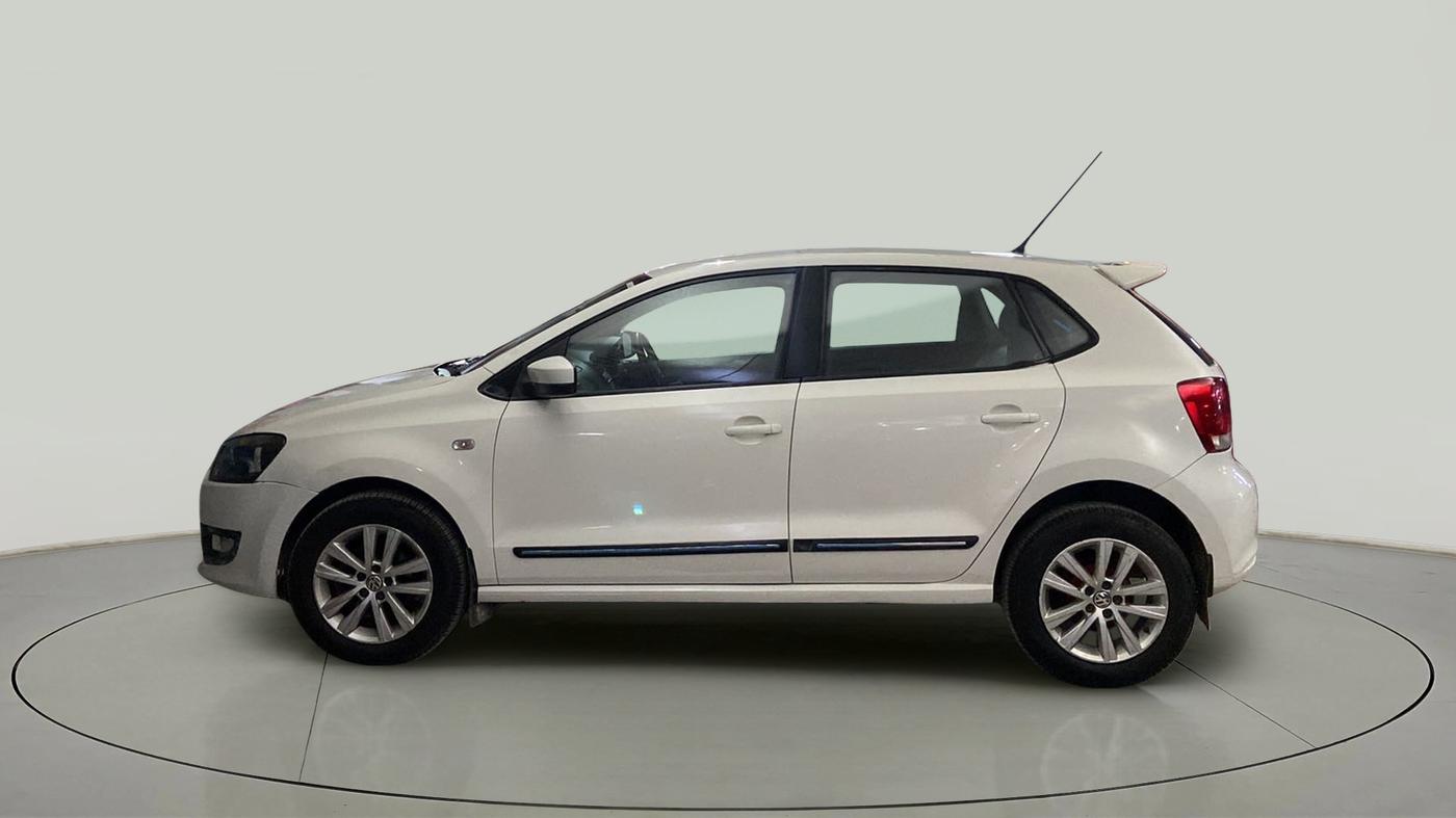 2013 Volkswagen Polo HIGHLINE1.2L, Petrol, Manual, 65,451 km, Left Side