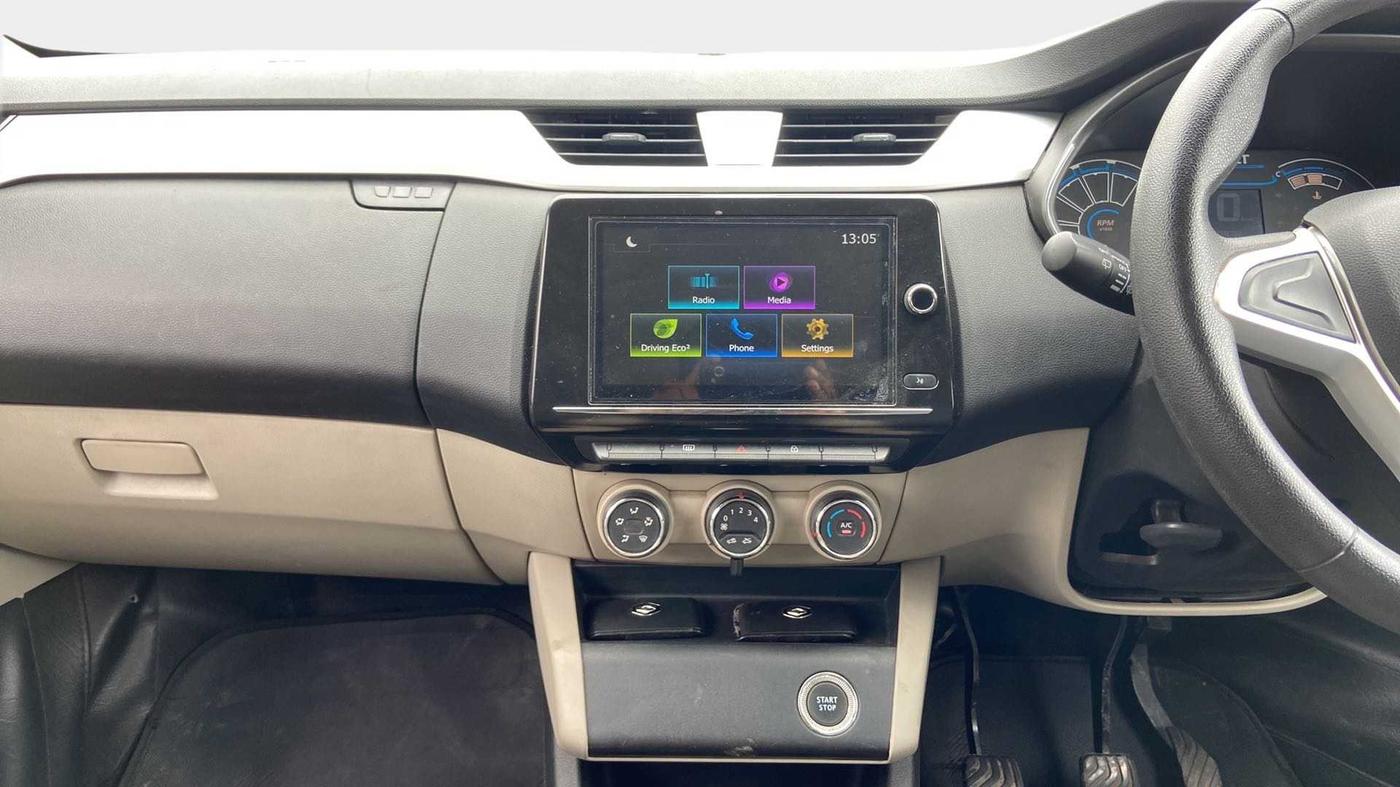 2020 Renault TRIBER RXZ, Petrol, Manual, 30,916 km, Air Conditioner