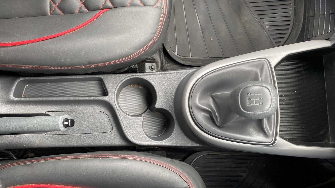 2023 Hyundai GRAND I10 NIOS MAGNA 1.2 KAPPA VTVT, Petrol, Manual, 6,902 km, Gear Lever