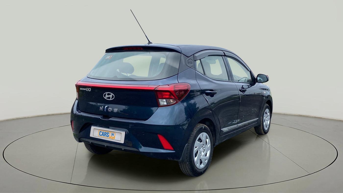 2023 Hyundai GRAND I10 NIOS MAGNA 1.2 KAPPA VTVT, Petrol, Manual, 6,902 km, Right Back Diagonal