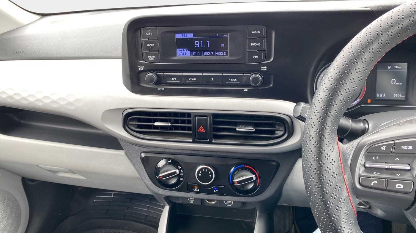 2023 Hyundai GRAND I10 NIOS MAGNA 1.2 KAPPA VTVT, Petrol, Manual, 6,902 km, Air Conditioner