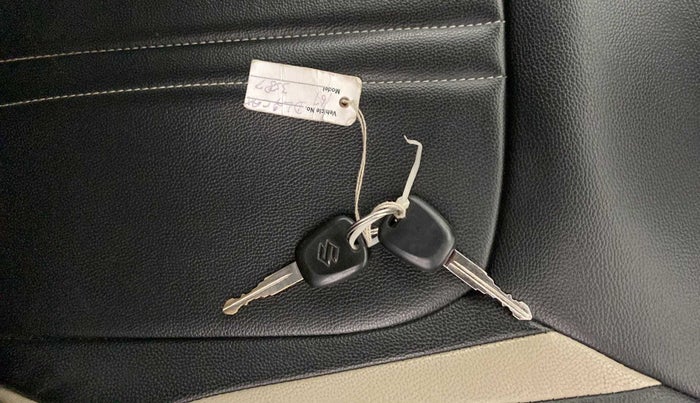 2017 Maruti Celerio VXI, Petrol, Manual, 56,750 km, Key Close Up