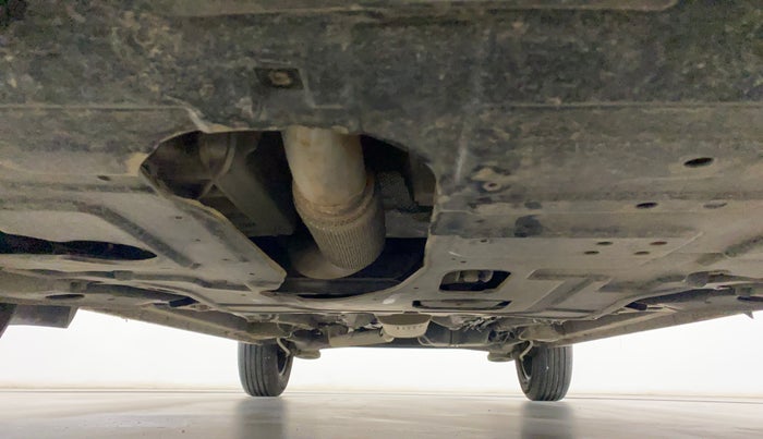 2022 Mahindra XUV300 W6 1.2 PETROL AMT, Petrol, Automatic, 4,111 km, Front Underbody