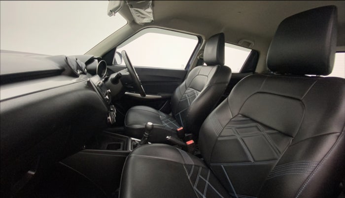 2018 Maruti Swift ZXI, Petrol, Manual, 70,366 km, Right Side Front Door Cabin